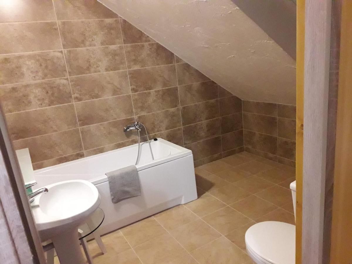 Фермерские дома Zacisze przy lesie Рын